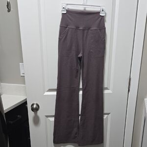 NWOT Wide Leg Leggings Size Small
